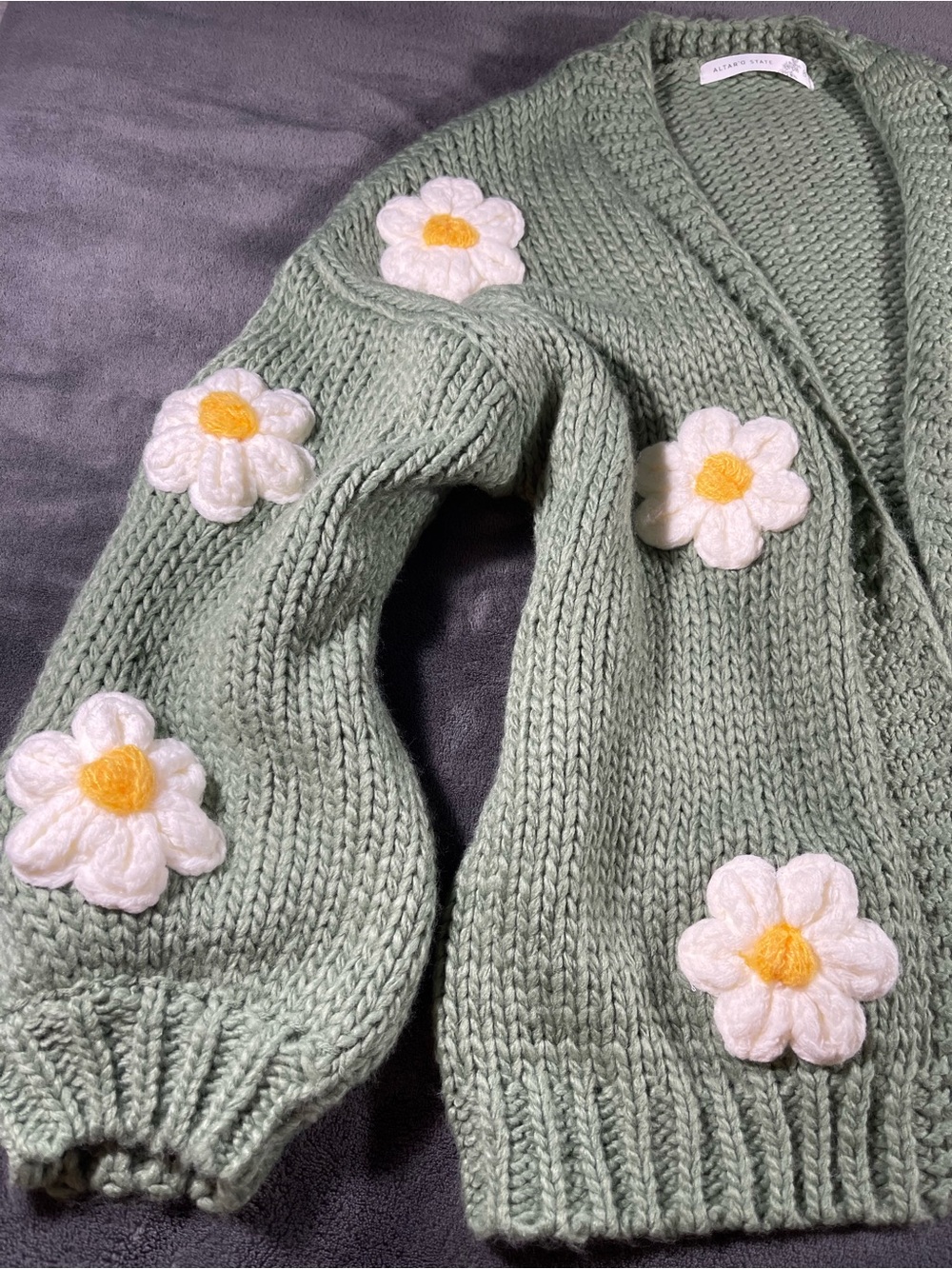 Altar’d State Chunky Knit Sage Green Daisy Appliqué Cardigan - Womens XS - Picture 3 of 6